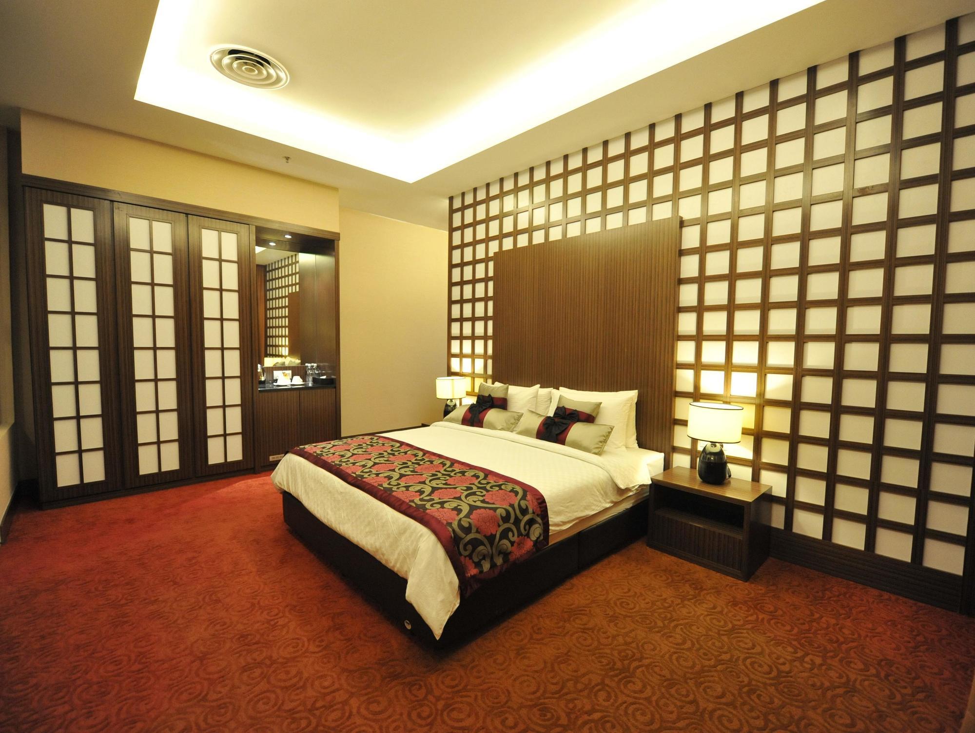 11@Century Hotel Johor Bahru Exteriör bild